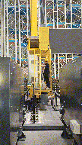 堆垛機(jī)維修平臺(tái)讓檢查工作更便捷~1.gif